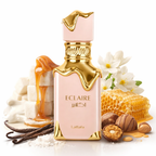 Eclaire Eau de Parfum von Lattafa in roséfarbener Flasche mit goldenen, fließenden Verzierungen am Verschluss und Rand. Umgeben von Duftnoten wie Vanilleschoten, Zuckerwürfeln mit karamellisiertem Honig, Honigwabe, weißen Blüten und Pralinen vor hellem Hintergrund.