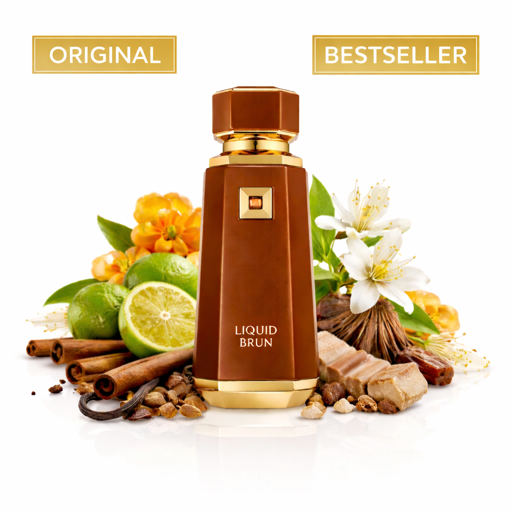Braune Parfumflasche „Liquid Brun“ mit goldenen Details, inszeniert vor Limetten, Zimtstangen, Vanille, Gewürzen und weißen Blüten; oben mit den Labels „Original“ und „Bestseller“ gekennzeichnet.
