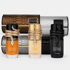 Drei Lattafa Parfums aus der Musamam Kollektion – Musamam (orange), White Intense (cremefarben) und Black Intense (schwarz) – in eleganten Glasflakons mit goldenen und schwarzen Schlangendetails am Verschluss, präsentiert vor strukturierten Schlangenleder-Etuis in Braun und Silber.